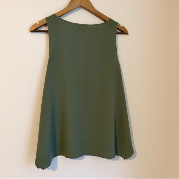 LIMITED Army Green Flowy Flare Sleeveless Tank Top - Picture 4 of 7